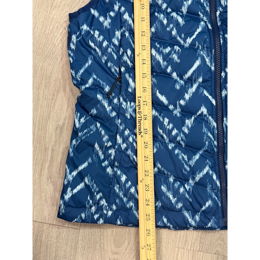 The North Face Women's XL 550 Down Puffer Vest Blue White Abstract Print Hikong - Picture 6 of 8